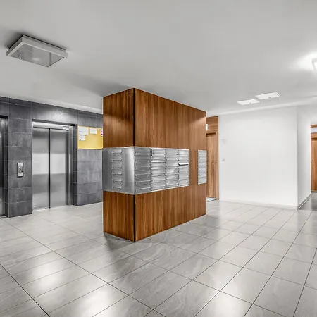 Sun & Snow, Nowe Centrum Poludniowe Apartman Wrocław